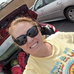 Meet your Posher, Dana